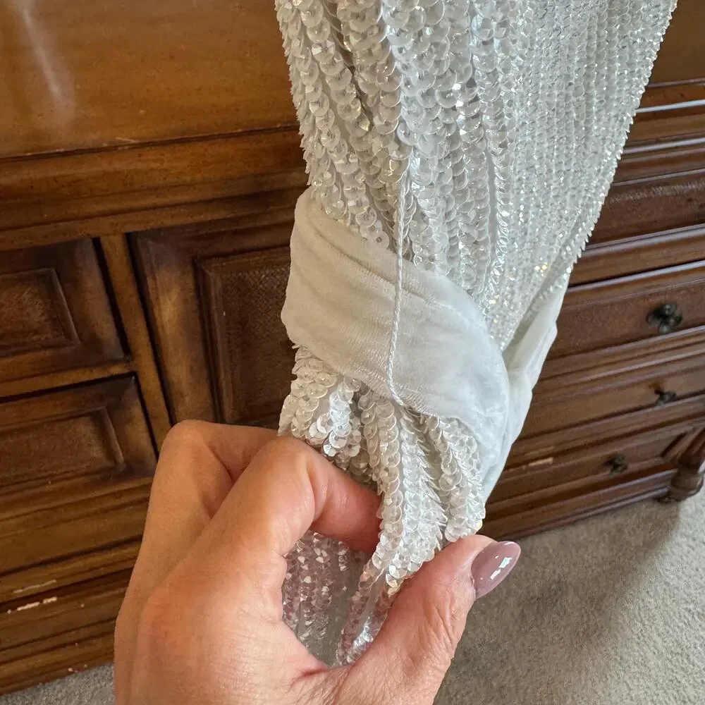 Retrofête Ella Sequin One Shoulder Dress White NWT Size M Sold Out Retail $525 - Picture 9 of 13